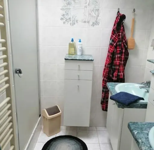 بيت للعطل La Porte Bleue *